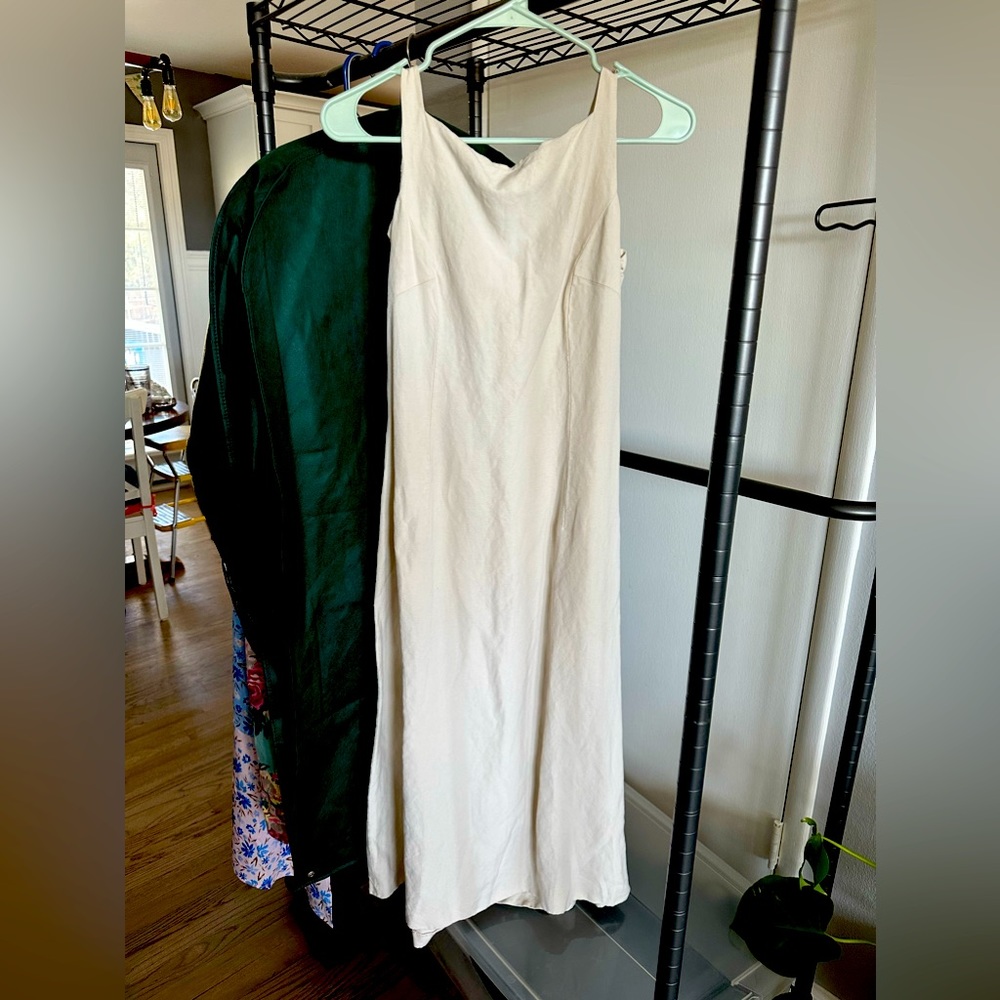 Banana Republic cream linen dress